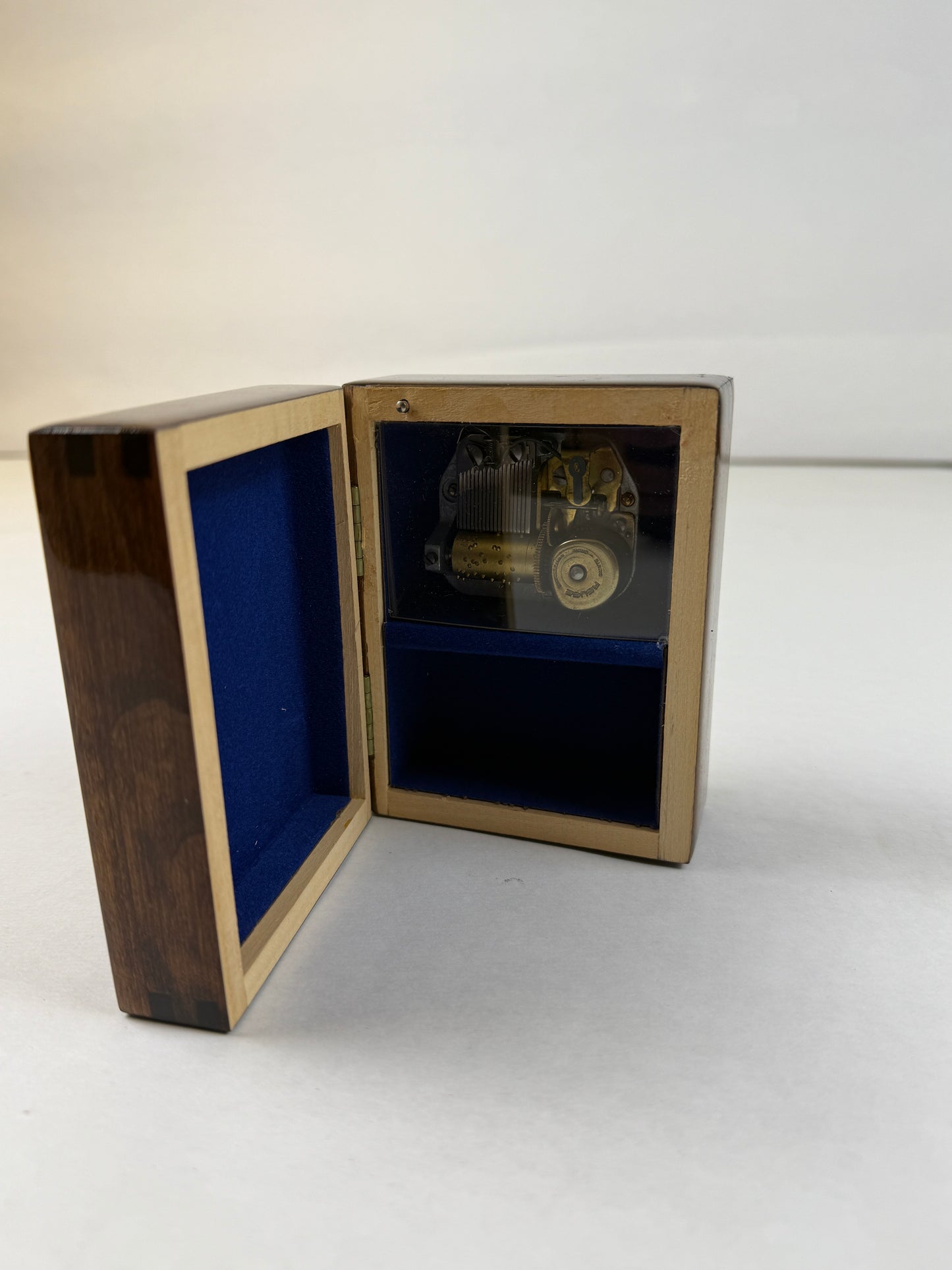 Reuge Swiss Made Musical Box with Artwork